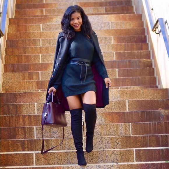 Cute Cut-Out Dress, Perfect for Fall or Winter 🖤 - Picture 2 of 4